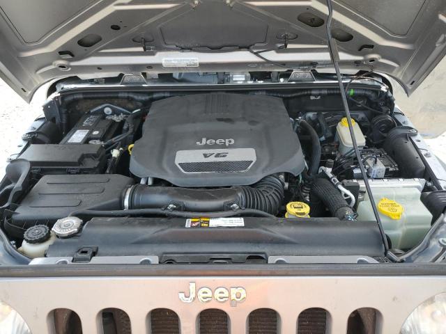 1C4BJWDGXFL519869 - 2015 JEEP WRANGLER U SPORT GRAY photo 12