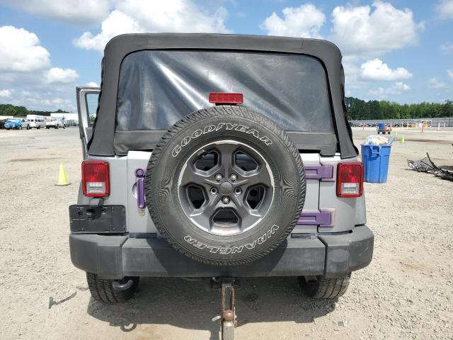 1C4BJWDGXFL519869 - 2015 JEEP WRANGLER U SPORT GRAY photo 6