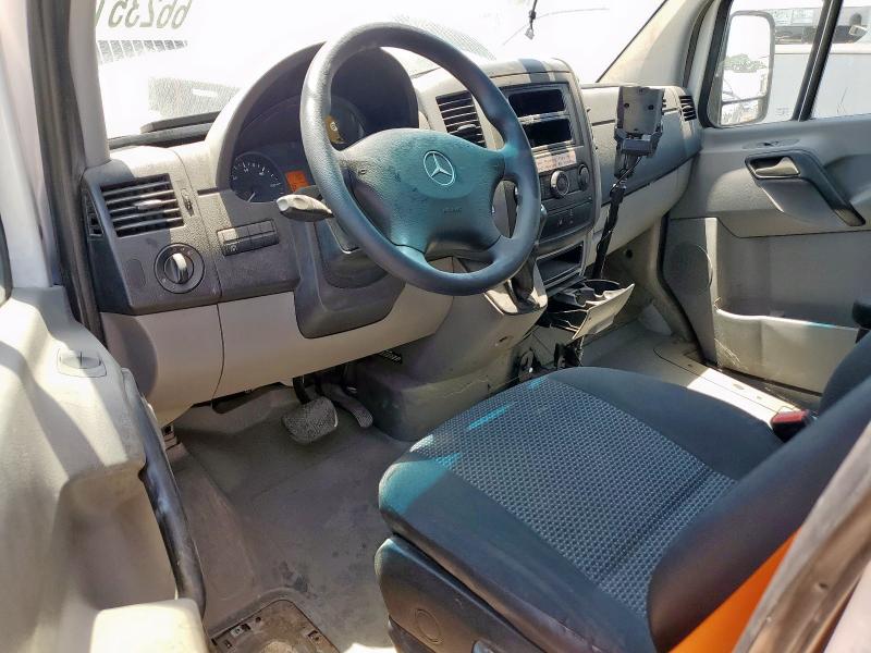 WD3PE8DB1FP129756 - 2015 MERCEDES-BENZ SPRINTER 2500 Ağ foto 8