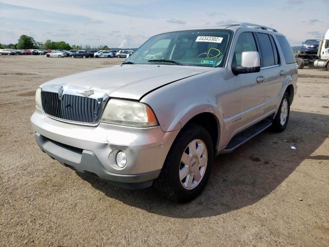 5LMEU88H34ZJ00994 - 2004 LINCOLN AVIATOR 银色 照片 2
