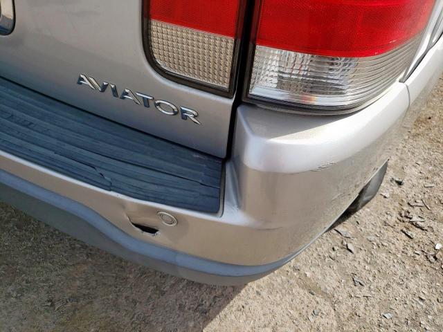 5LMEU88H34ZJ00994 - 2004 LINCOLN AVIATOR 银色 照片 9