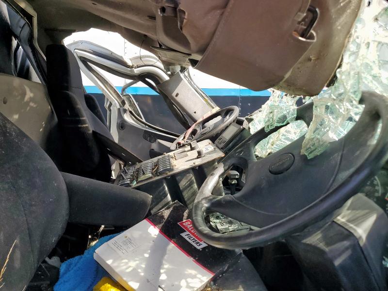 1FVACXFCXKHKF6138 - 2019 FREIGHTLINER M2 106 MEDIUM DUTY TWO TONE photo 5