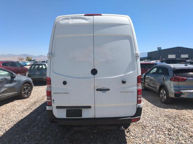 WD3PE7DD9GP258454 - 2016 MERCEDES-BENZ SPRINTER 2500 Արծաթագույն լուսանկար 6