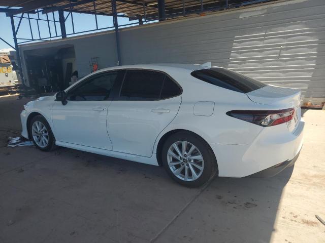 4T1C11AK0PU764252 - 2023 TOYOTA CAMRY LE Blanc photo 2