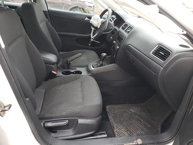 3VW2K7AJ7DM431776 - 2013 VOLKSWAGEN JETTA BASE Blanc photo 5