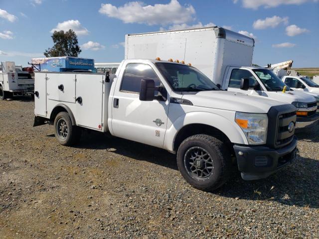 1FDBF3ET2GEC33298 - 2016 FORD F350 SUPER DUTY WHITE photo 4