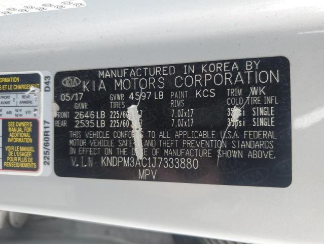 KNDPM3AC1J7333880 - 2018 KIA SPORTAGE LX SILVER photo 13