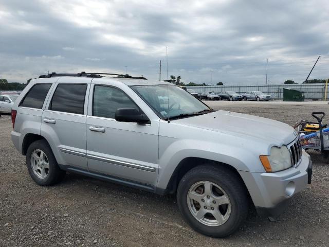 1J8HR58257C589754 - 2007 JEEP GRAND CHER LIMITED SILVER photo 4