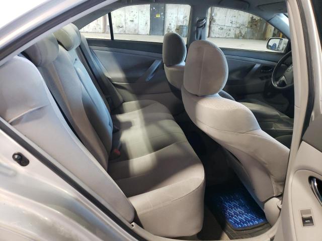 4T1BF3EK0AU086208 - 2010 TOYOTA CAMRY BASE SILVER photo 10