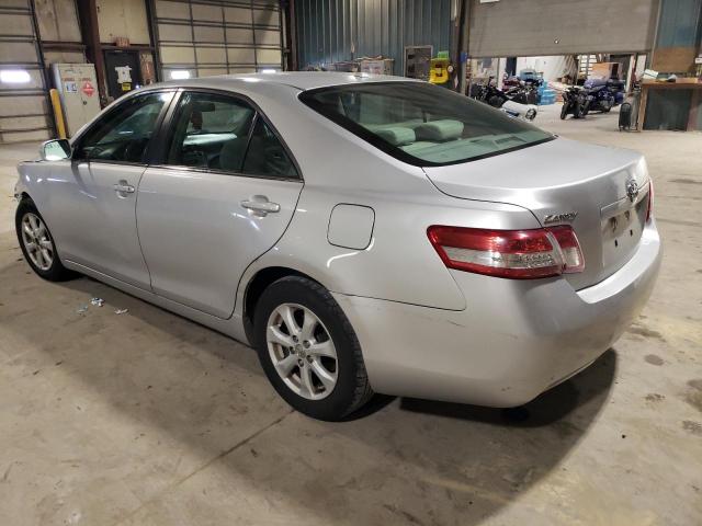 4T1BF3EK0AU086208 - 2010 TOYOTA CAMRY BASE SILVER photo 2