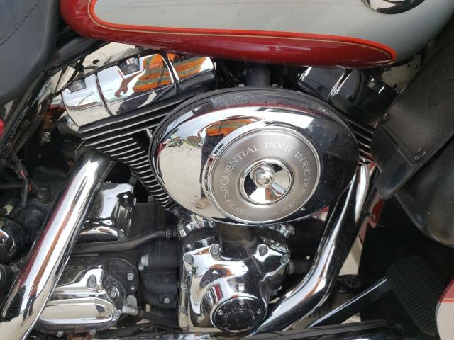 1HD1FCW114Y614548 - 2004 HARLEY-DAVIDSON FLHTCUI 双色 照片 7