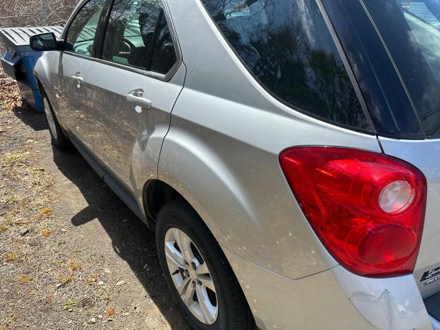 2GNFLEEK2F6214682 - 2015 CHEVROLET EQUINOX LS SILVER photo 3