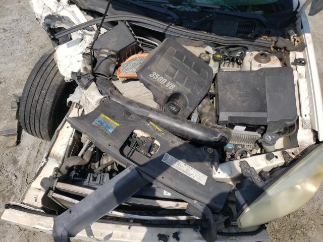 1G1ZT62815F212410 - 2005 CHEVROLET MALIBU MAXX LS WHITE photo 11