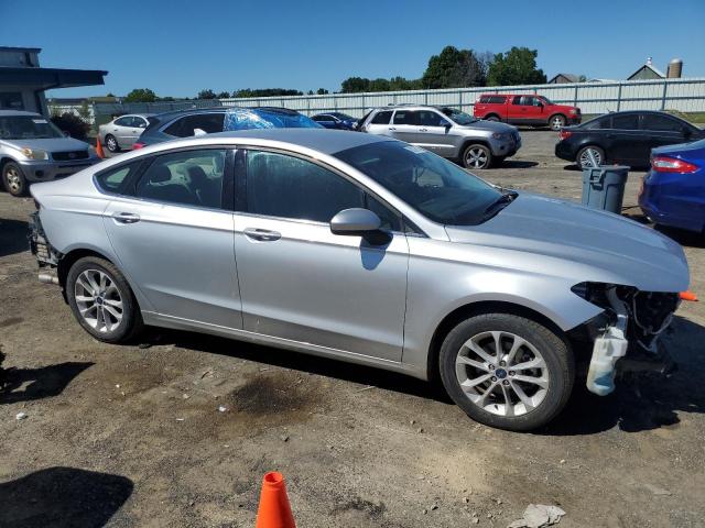 3FA6P0HD0KR247931 - 2019 FORD FUSION SE SILVER photo 4