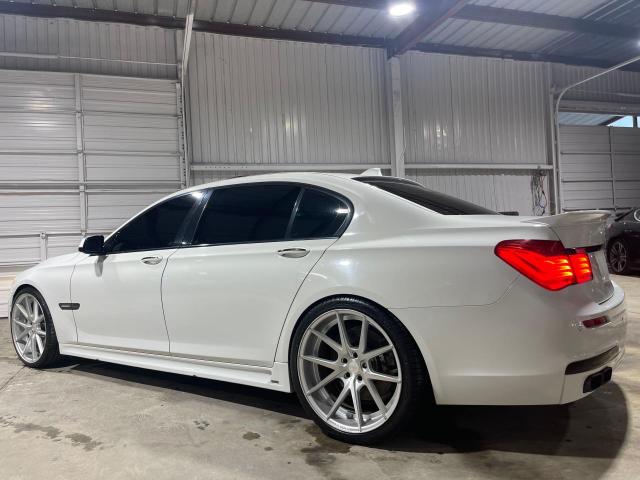 WBAKB8C58ACY64395 - 2010 BMW 750 LI WHITE photo 3