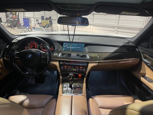 WBAKB8C58ACY64395 - 2010 BMW 750 LI WHITE photo 9