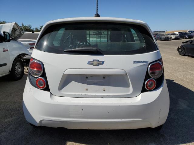 1G1JA6SH5G4174522 - 2016 CHEVROLET SONIC LS WHITE photo 6