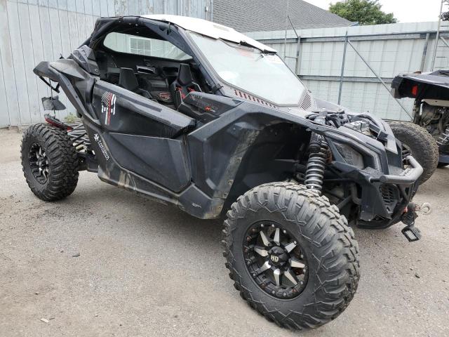 3JBVDAW45HK000142 - 2017 CAN-AM MAVERICK X DS TURBO R BLACK photo 1