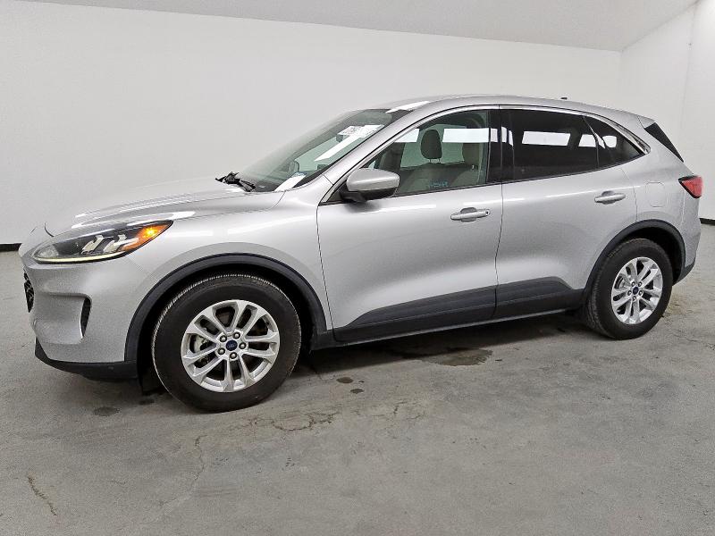 2020 FORD ESCAPE SE, null
