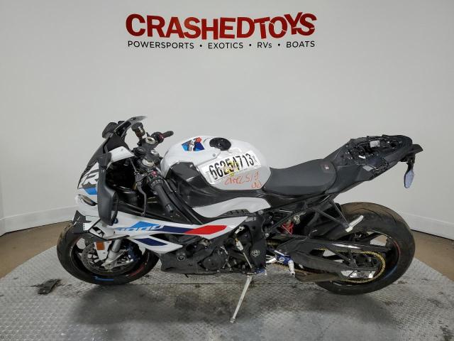 WB10E6307P6H67545 - 2023 BMW S 1000 RR WHITE photo 3