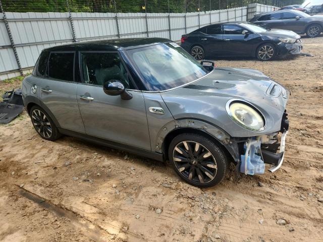 WMWXU3C58G2D29586 - 2016 MINI COOPER S SILVER photo 4