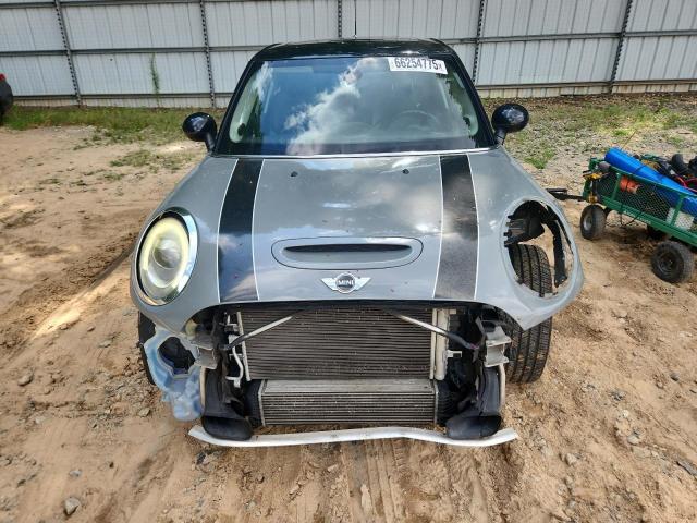 WMWXU3C58G2D29586 - 2016 MINI COOPER S SILVER photo 5