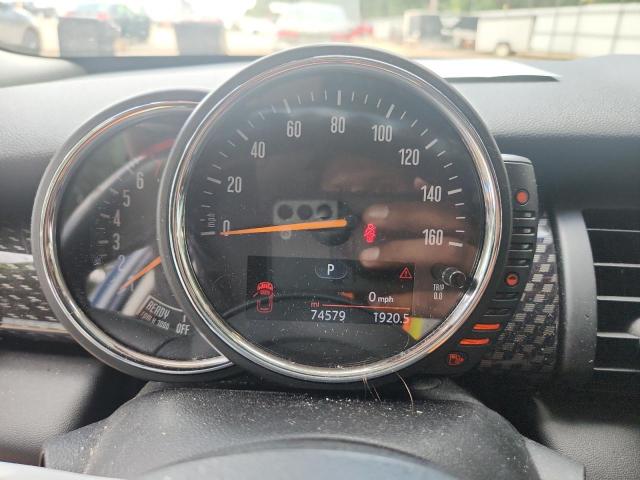 WMWXU3C58G2D29586 - 2016 MINI COOPER S SILVER photo 9