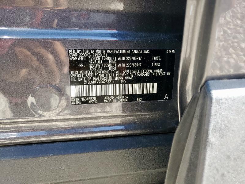 2T3LWRFV2SW263219 - 2025 TOYOTA RAV4 LE ნაცრისფერი ფოტო 13