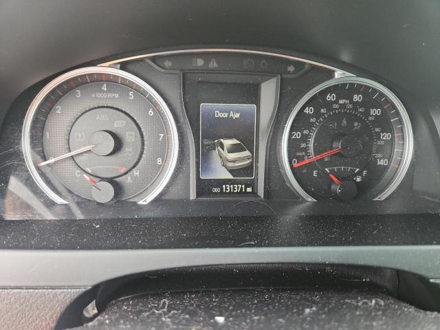 4T1BF1FK4HU629931 - 2017 TOYOTA CAMRY LE RED photo 9