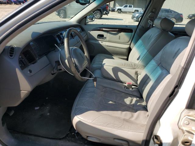 1LNFM81W6WY727603 - 1998 LINCOLN TOWN CAR EXECUTIVE Weiß Foto 7