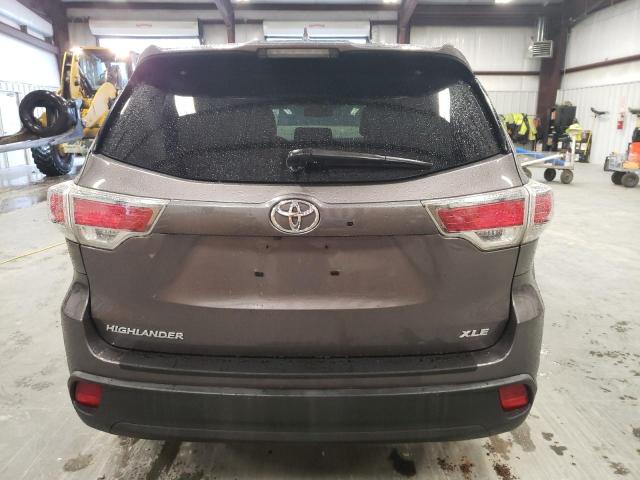 5TDKKRFH0GS132719 - 2016 TOYOTA HIGHLANDER XLE SILVER photo 6