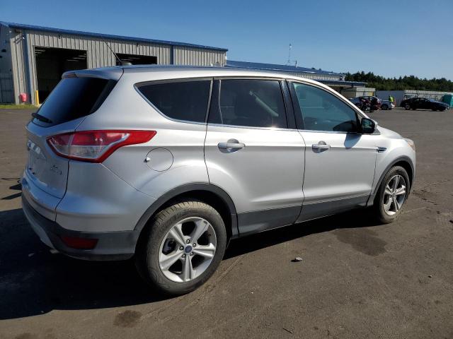 1FMCU0G91GUA31245 - 2016 FORD ESCAPE SE SILVER photo 3