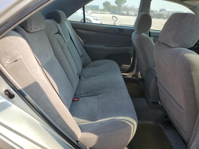 4T1BF32K12U530685 - 2002 TOYOTA CAMRY LE SILVER photo 10