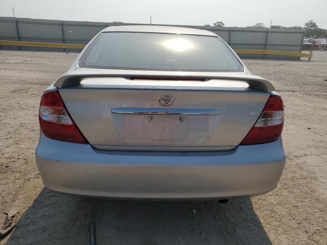 4T1BF32K12U530685 - 2002 TOYOTA CAMRY LE SILVER photo 6