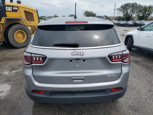 3C4NJCBB3LT243117 - 2020 JEEP COMPASS LATITUDE GRAY photo 6