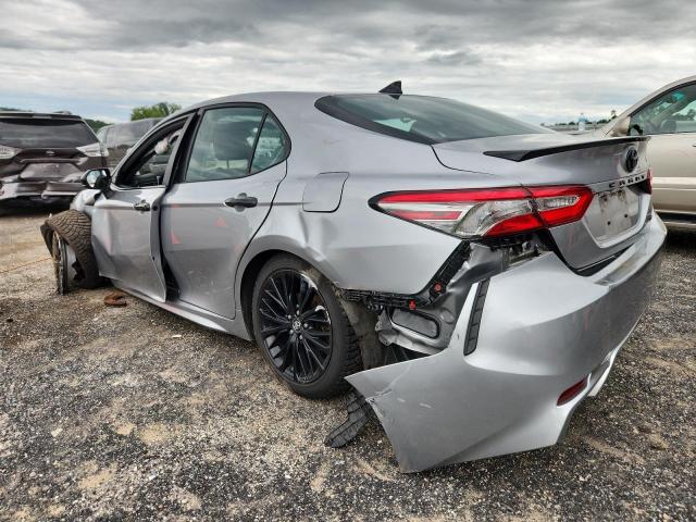4T1B11HK6KU243725 - 2019 TOYOTA CAMRY L SILVER photo 2