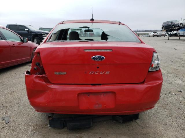 1FAHP34N78W280049 - 2008 FORD FOCUS S/SE RED photo 6