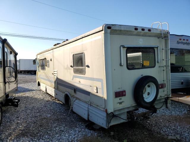 1GBKP37N2N3318896 - 1992 CHEVROLET MOTORHOME WHITE photo 3