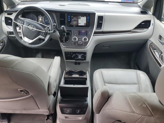 5TDDZ3DC2HS150620 - 2017 TOYOTA SIENNA XLE GRAY photo 8