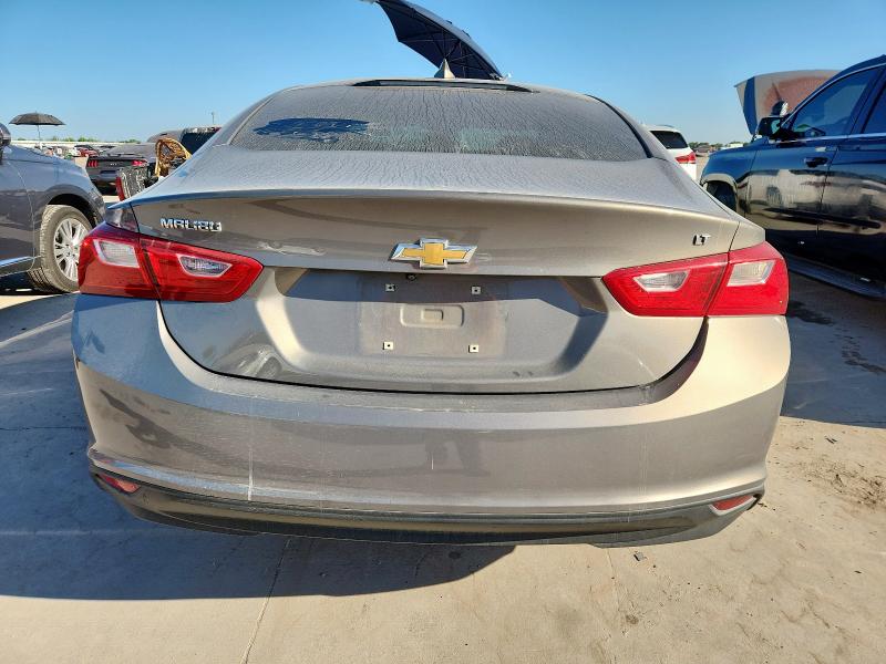 1G1ZD5ST3JF200202 - 2018 CHEVROLET MALIBU LT GOLD photo 6