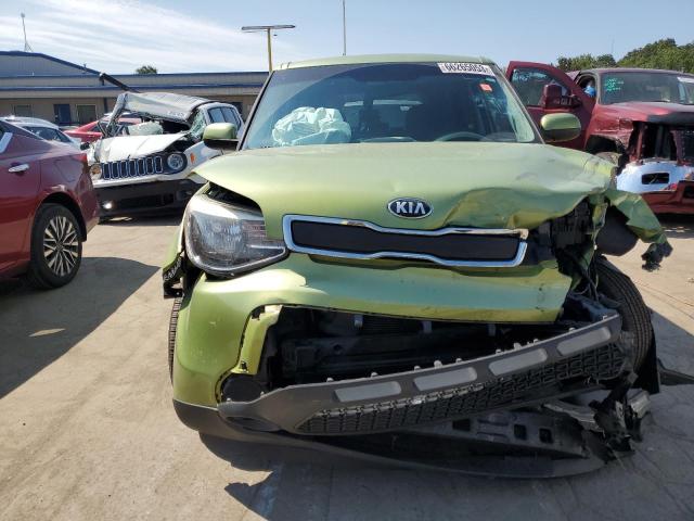 KNDJN2A20G7827306 - 2016 KIA SOUL GREEN photo 5