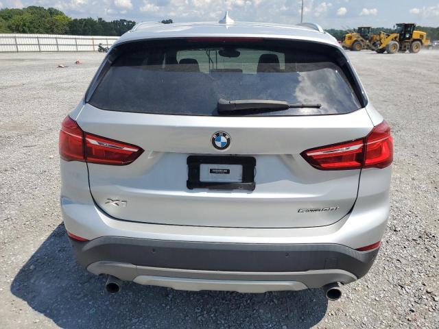 WBXHU7C50K3H45605 - 2019 BMW X1 SDRIVE28I SILVER photo 6