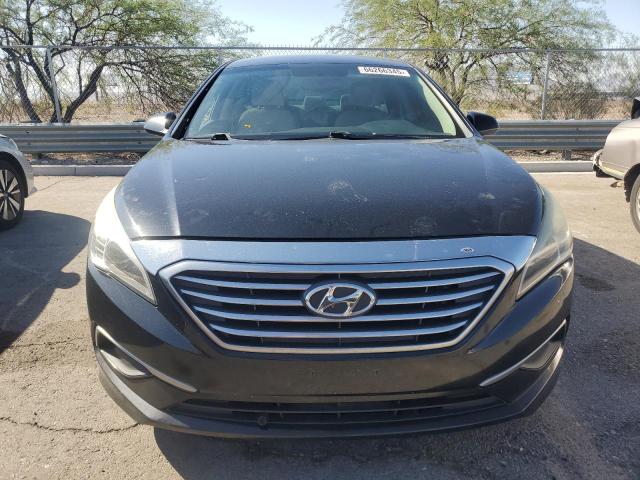 5NPE24AF9GH290634 - 2016 HYUNDAI SONATA SE BLACK photo 5