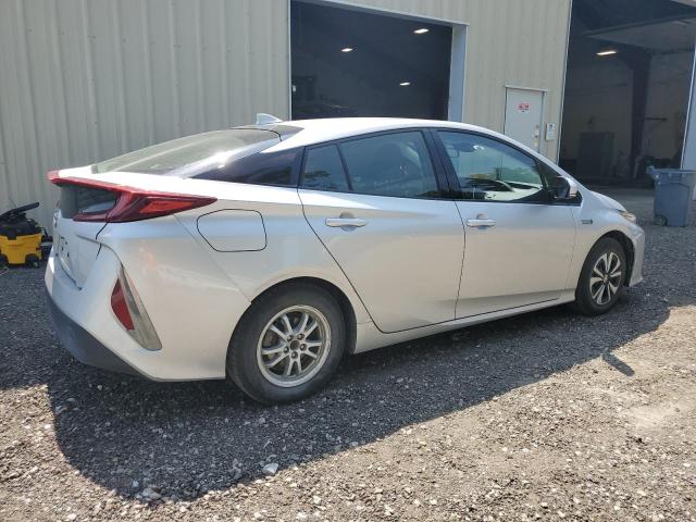 JTDKARFP5H3038333 - 2017 TOYOTA PRIUS PRIM 银色 照片 3
