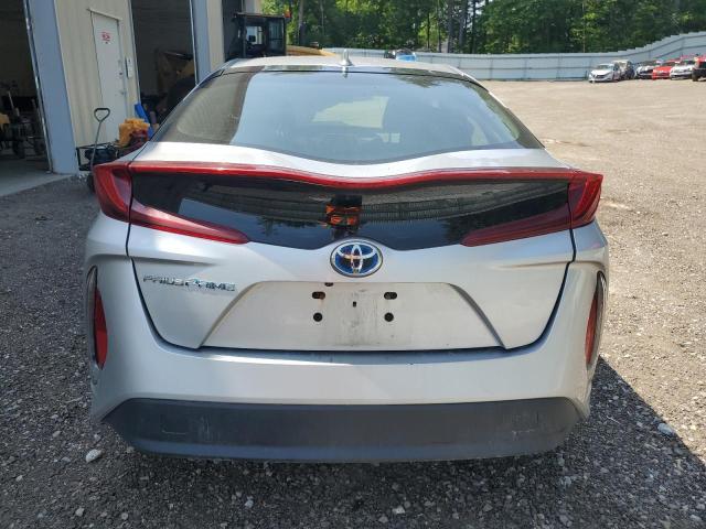 JTDKARFP5H3038333 - 2017 TOYOTA PRIUS PRIM 银色 照片 6
