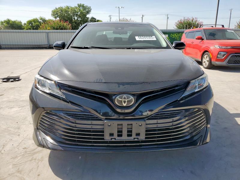 4T1B11HK1JU591222 - 2018 TOYOTA CAMRY L 黑色 照片 5