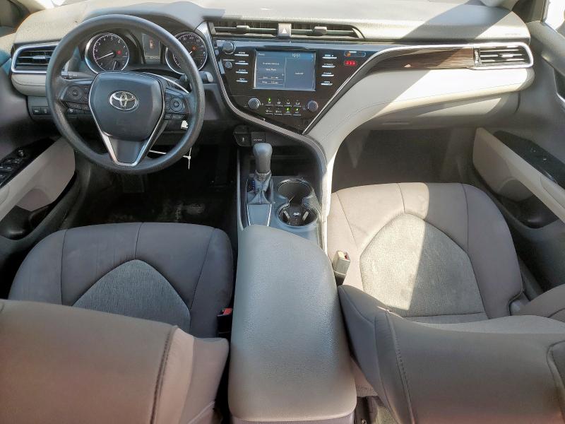 4T1B11HK1JU591222 - 2018 TOYOTA CAMRY L 黑色 照片 8