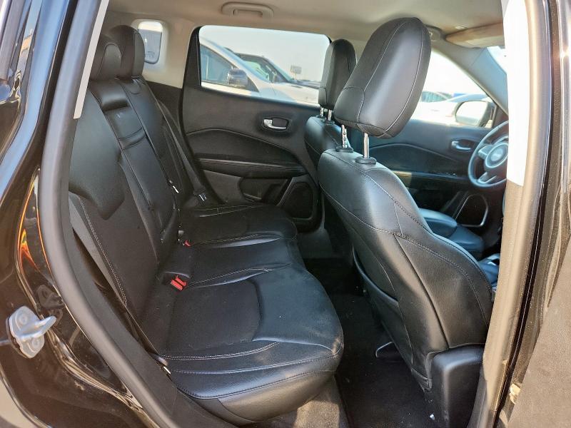 3C4NJCBB6JT468855 - 2018 JEEP COMPASS LATITUDE Qara foto 10