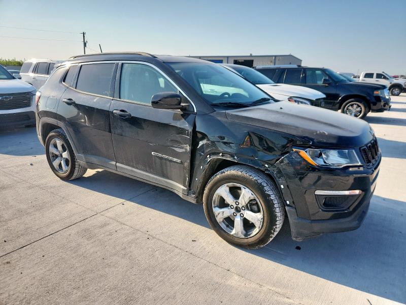 3C4NJCBB6JT468855 - 2018 JEEP COMPASS LATITUDE Qara foto 4