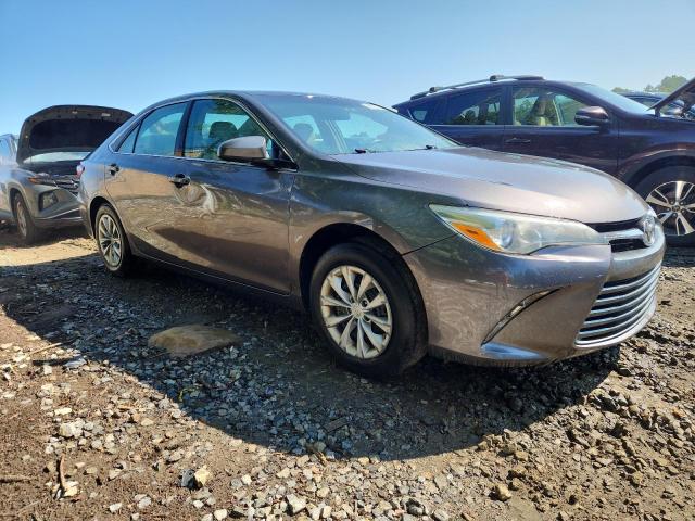 4T1BF1FKXHU337815 - 2017 TOYOTA CAMRY LE GRAY photo 4